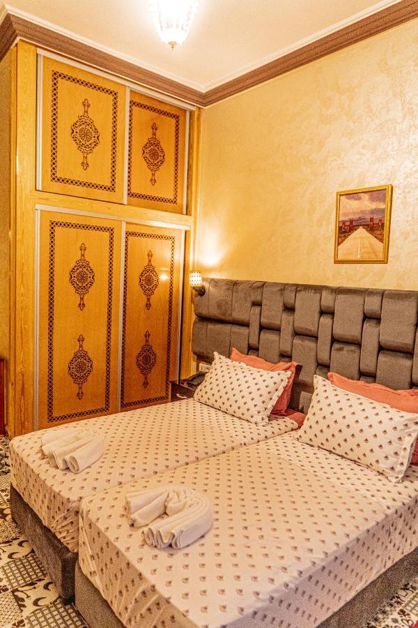 Hotel La Vallee Des Kasbahs Chez Ilyas Тингир Экстерьер фото