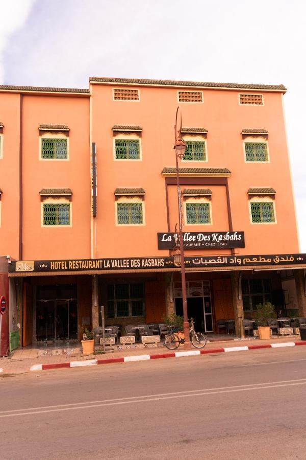 Hotel La Vallee Des Kasbahs Chez Ilyas Тингир Экстерьер фото