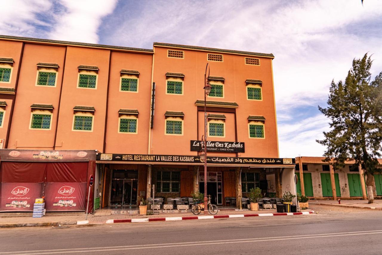 Hotel La Vallee Des Kasbahs Chez Ilyas Тингир Экстерьер фото