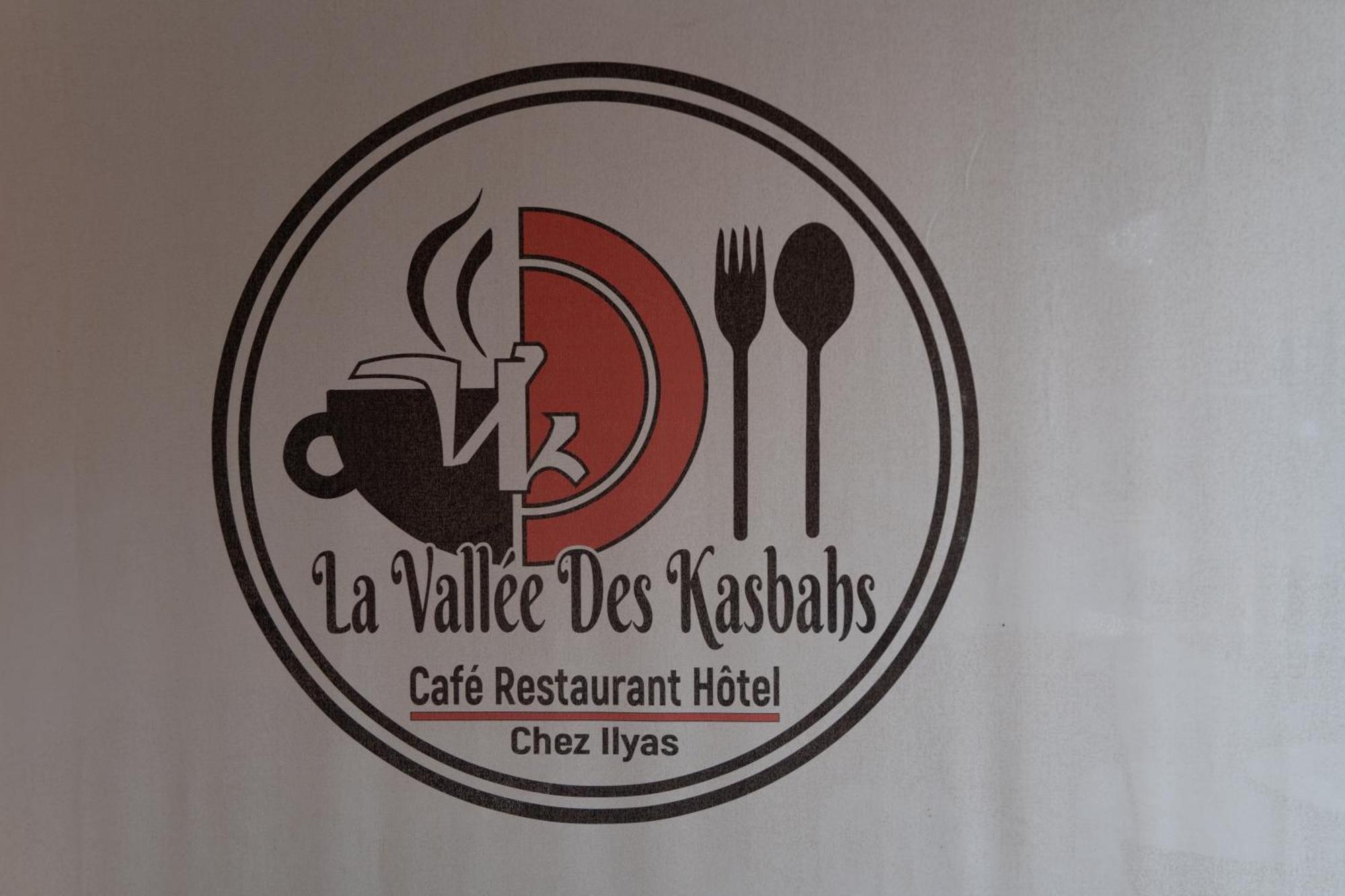 Hotel La Vallee Des Kasbahs Chez Ilyas Тингир Экстерьер фото