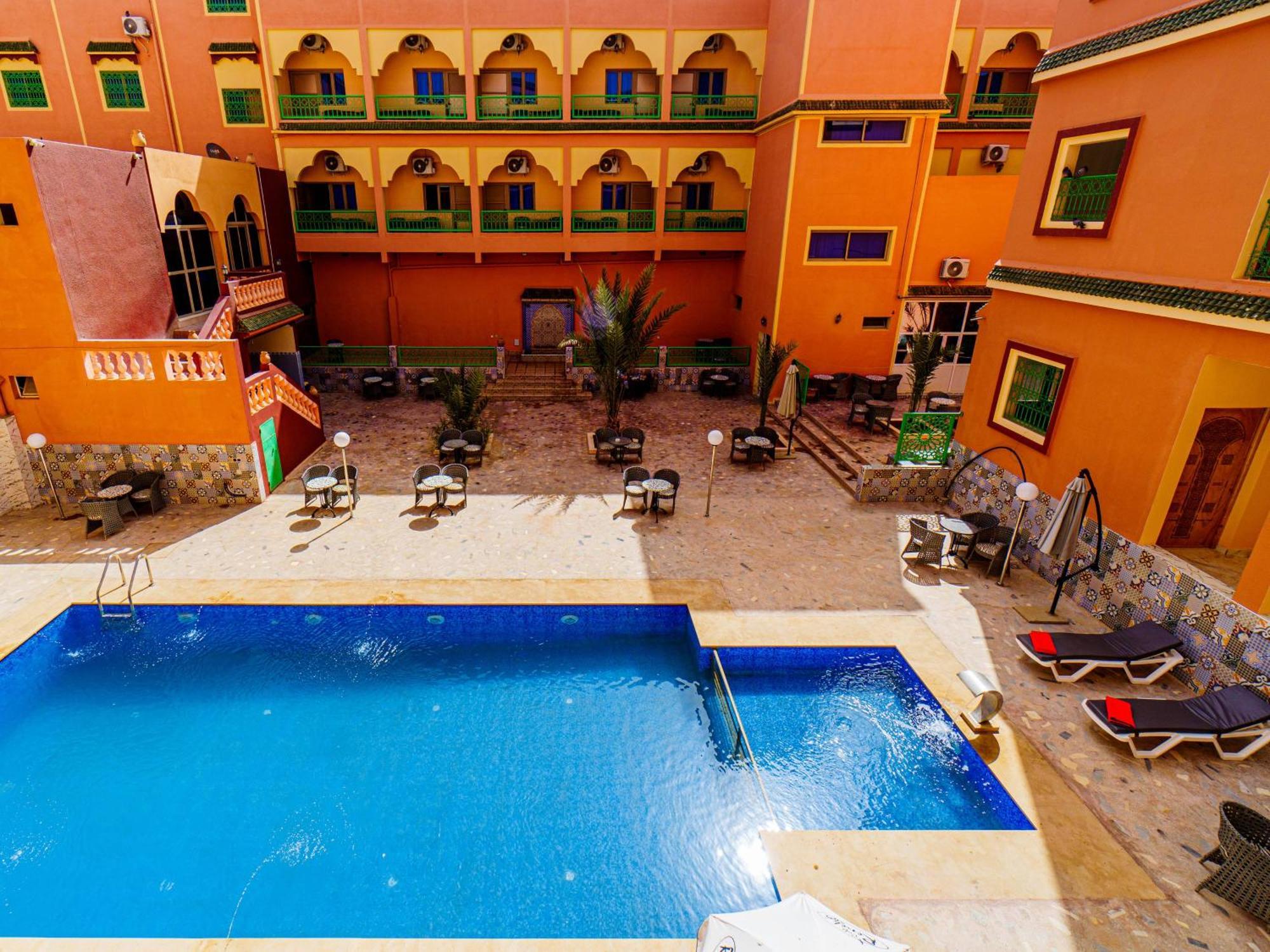 Hotel La Vallee Des Kasbahs Chez Ilyas Тингир Экстерьер фото