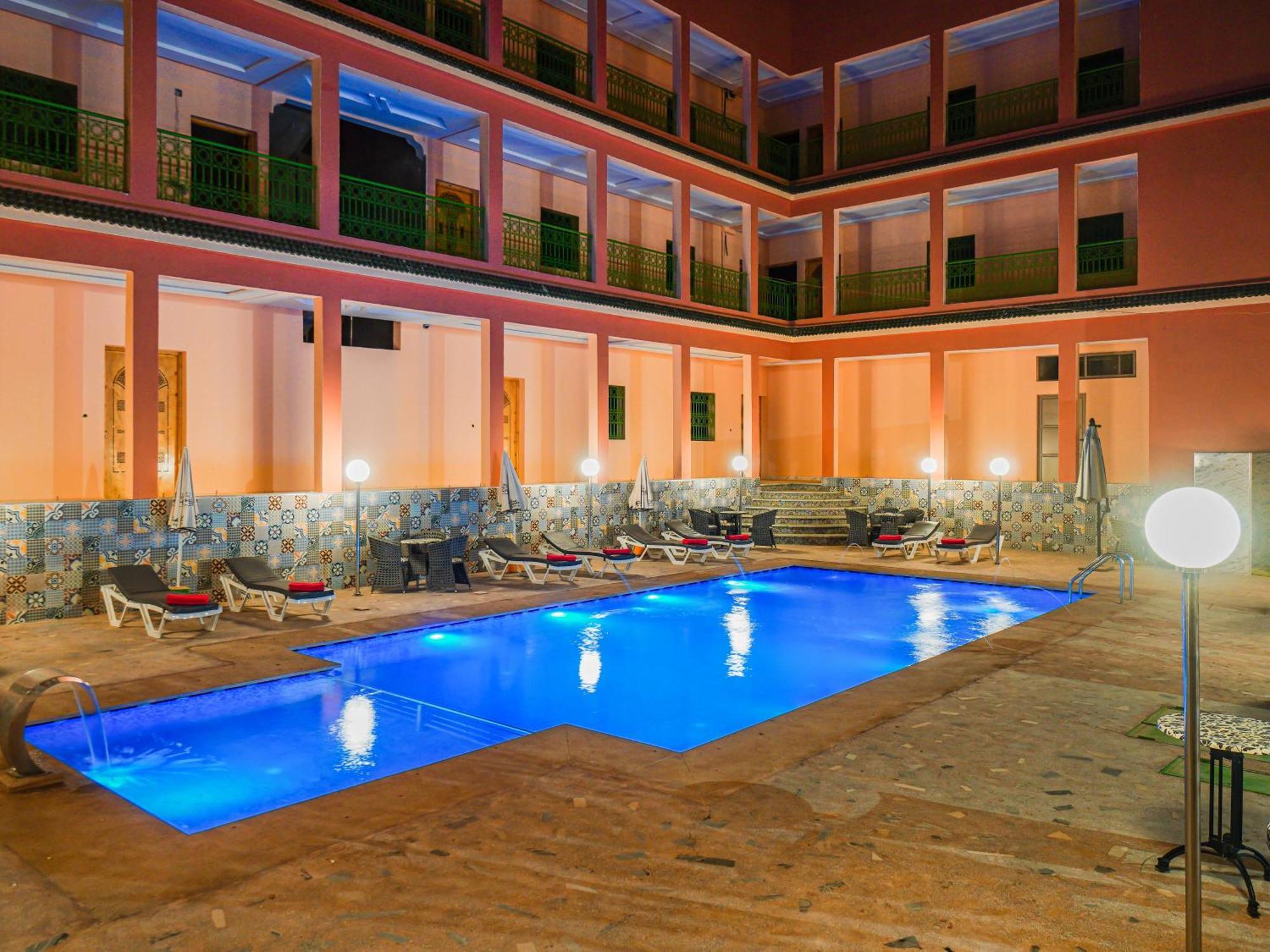 Hotel La Vallee Des Kasbahs Chez Ilyas Тингир Экстерьер фото