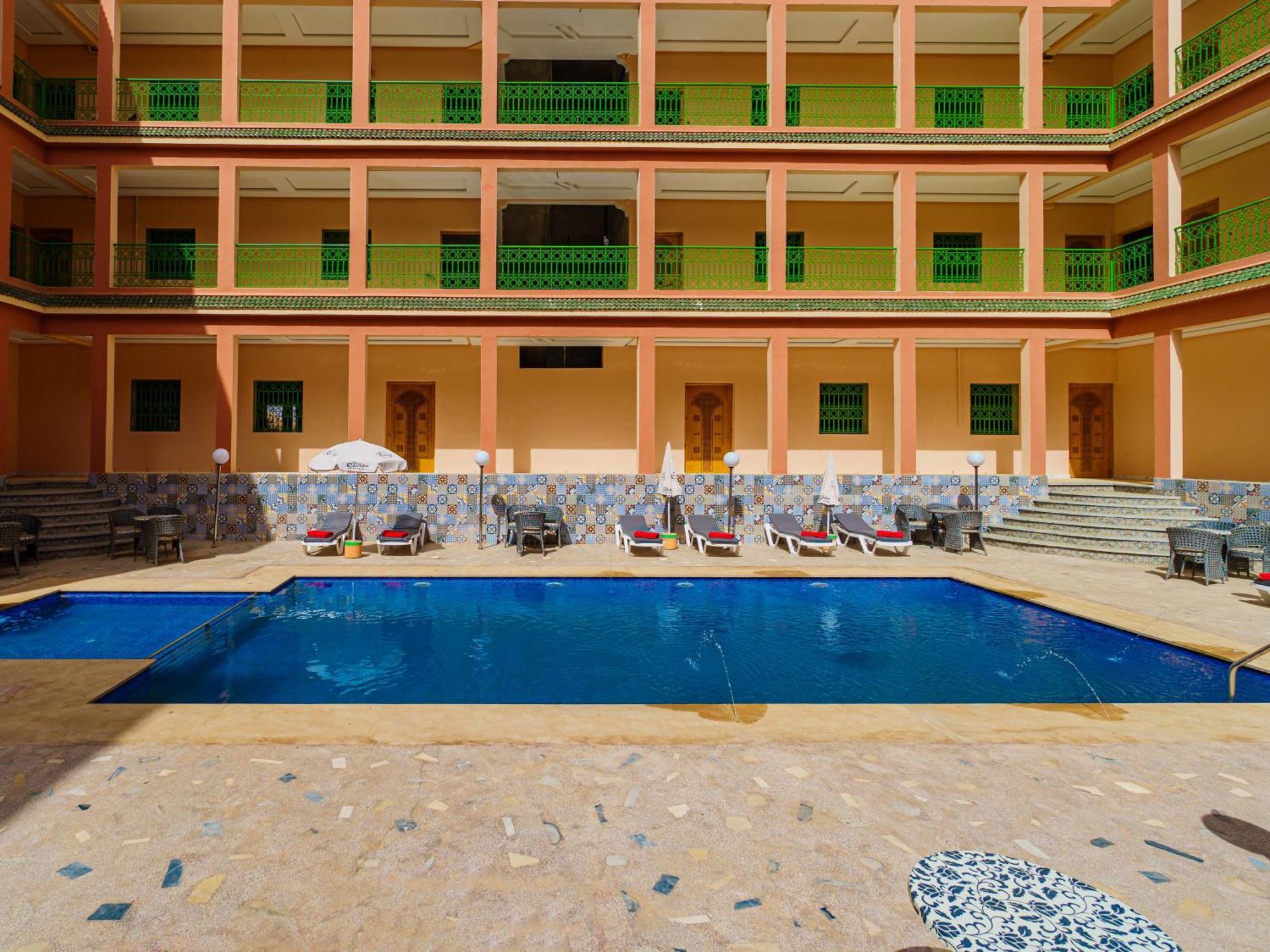 Hotel La Vallee Des Kasbahs Chez Ilyas Тингир Экстерьер фото