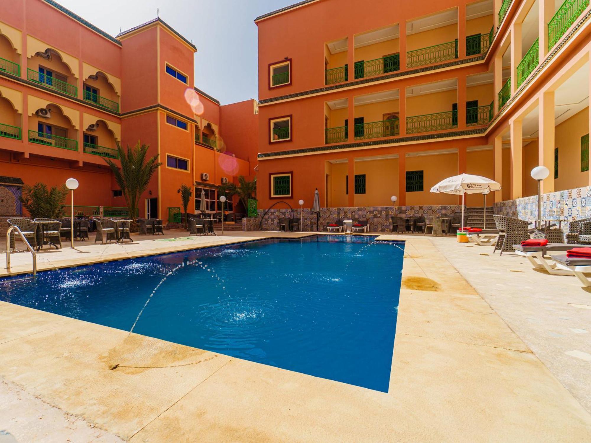 Hotel La Vallee Des Kasbahs Chez Ilyas Тингир Экстерьер фото